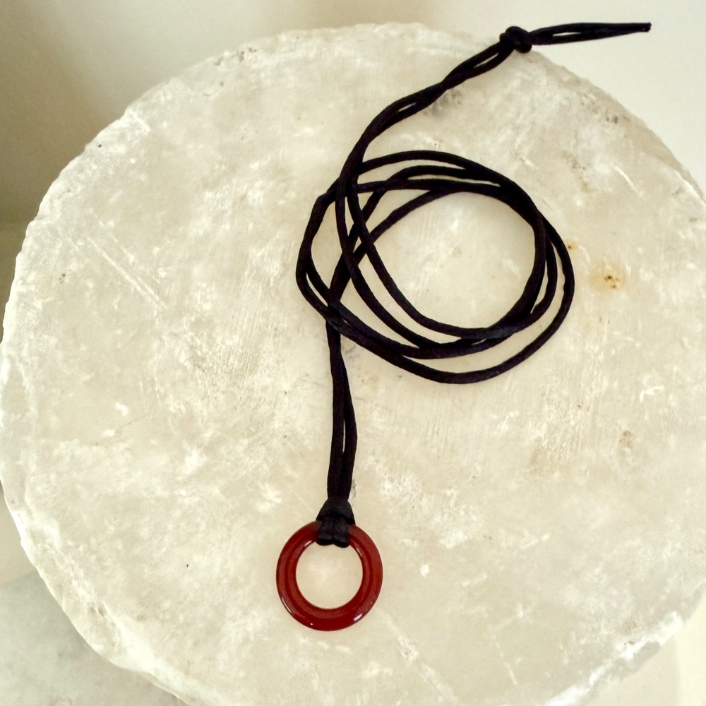 Cord pendant necklace with Carnelian stone